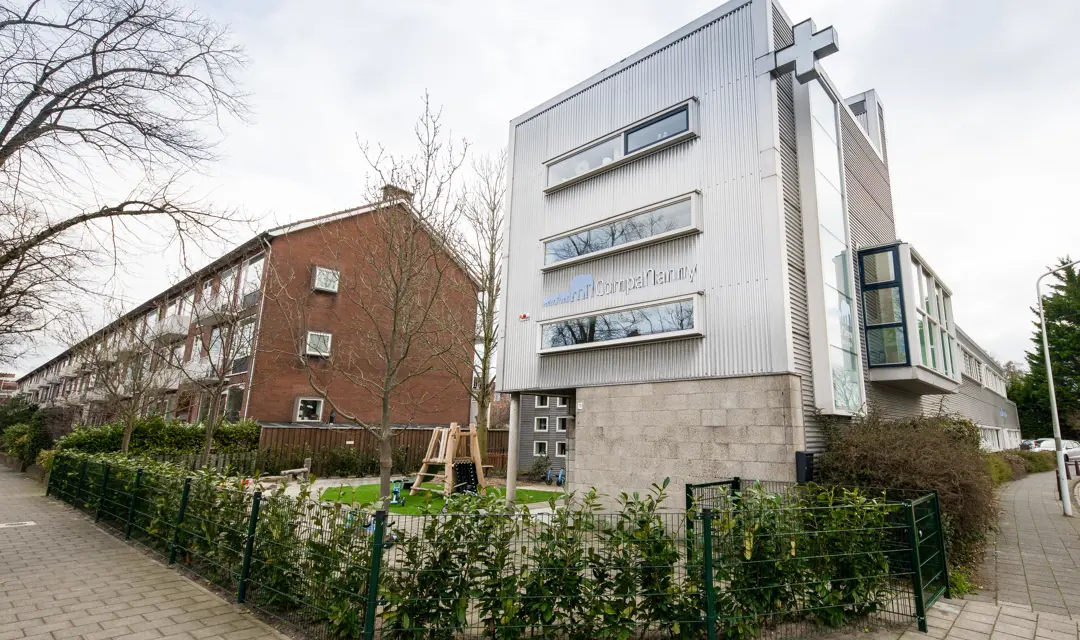 gebouw voorkant buiten kinderopvang leiden